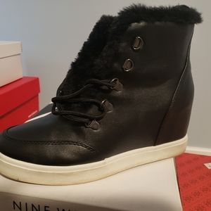 Brash 9 1/2 wedge bootie black
